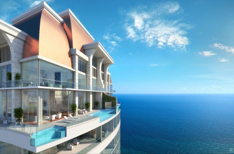Estates At Acqualina